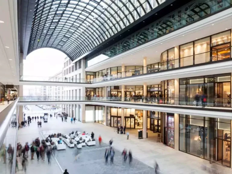 D2c-brands-turn-to-malls-for-immersive-retail-experiences-amid-booming-demand